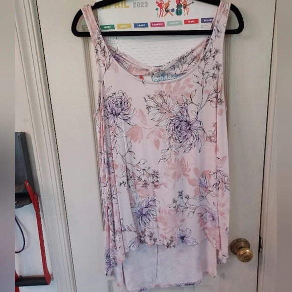 Torrid Pink Birch Beauty Floral Bow Back Tank in Size 1 - Picture 3 of 11